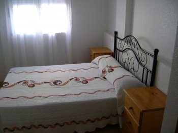 Vacaciones en torrevieja playa del cura economico (1)