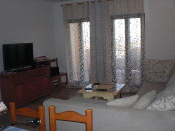 Muy bonito  apartamento con vistas frontales al mar en unos pasos  (5)