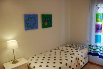 Dormitorio con 2 camas nido de 80x200