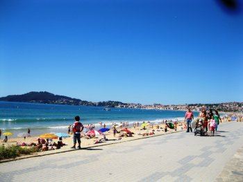 Apartamento 1ºlinea de playa y piscina comunitaria