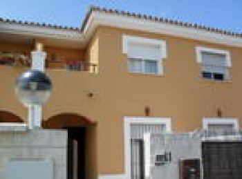 Casa adosada en sanlúcar de barrameda con capacidad para 7 personas