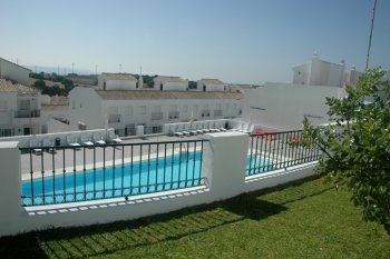 Luminoso y cómodo chalet nuevo en vejer de la frontera (2)