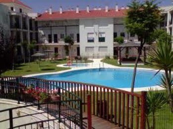 Alquiler apto en urb costa ballena (2)