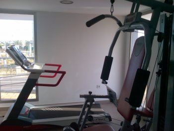Apartamento de 2 dormitorios, 2 baños a.a a pie de playa (5)