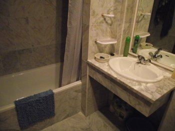 Apartamento primera linea de playa con piscina y tenis (5)