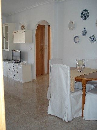 Precioso Apartamento en Veneciola (3)