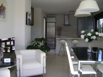 Chalet de estilosa decoración a 300 mets. del mar
