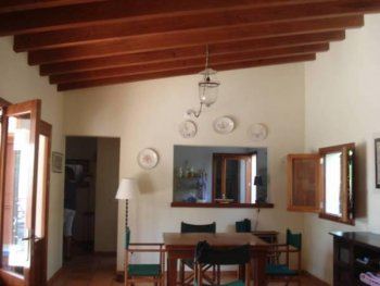 Casa ones de mar, con jardín y piscina a10 min de la playa. (3)