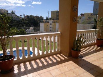 Apartamento a 5 minutos andando de la playa junto al paseo martimo (2)