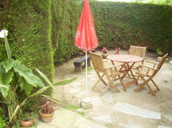 Casita de piedra con jardin santillana del mar  (2)