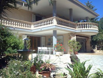 Selene house, 10 min from the beach. (1)