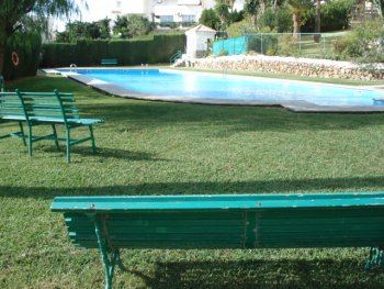 Apto. a escasos metros de la playa y del puerto deportivo (2)