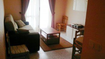 Alquiler ático 2 dorm, a 50 metros de playa.