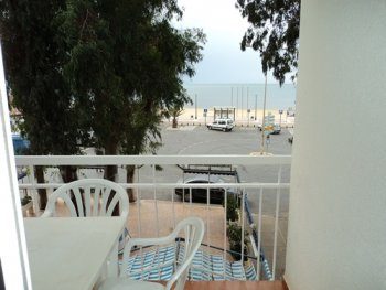 Precioso apartamento con vistas al mar (1)