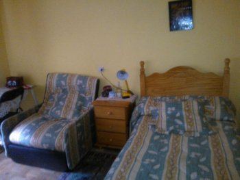 Se alquila piso amueblado . (5)