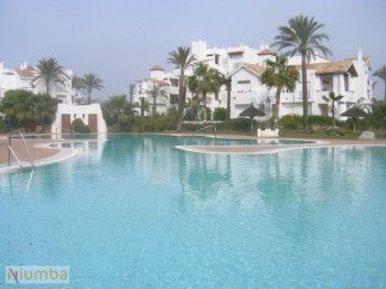 SE ALQUILA APARTAMENTO DE GRAN LUJO EN PLAYA DEL INFANTE -COSTA BALLENA
