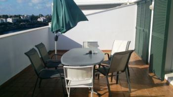 Precioso ático nuevo de 85m2 con dos terrazas y vistas espectaculares a la playa en Ciutadella.