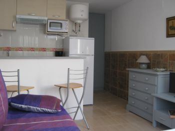 estudio cerca al mar (3)