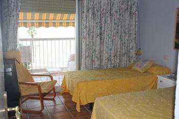 Apartamento en primera linea de playa de poniente