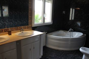 Chalet individual con piscina privada (5)