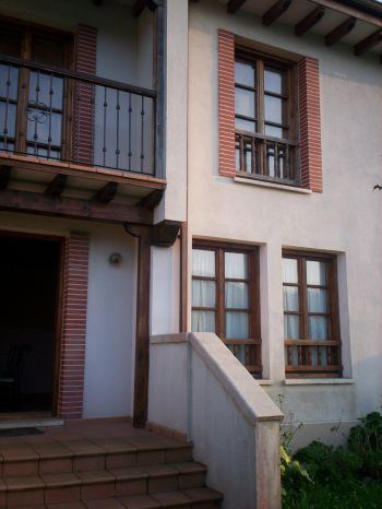 CHALET MONTAÑES VACACIONES