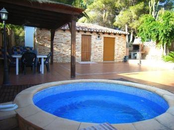 MINICHALET PARA CUATRO PERSONAS EN CALPE