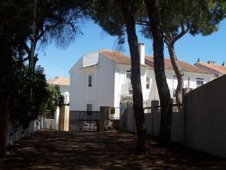 Casa unifamiliar con patio
