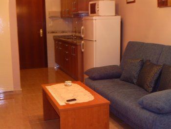 ESTUDIO CERCA DE LA PLAYA EN TORRE DEL MAR (3)