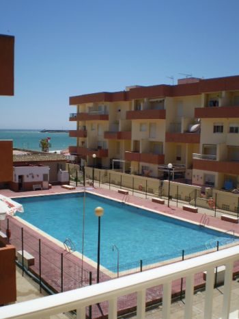 ALQUILER APARTAMENTO VACACIONES BARBATE (1)