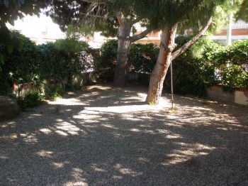 casa  con jardin  lo pagan (2)