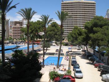 Edificio Las Damas (2)