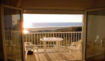 Apartamento con vistas al mar (3)
