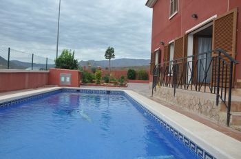 Apartamento en villa con piscina privada