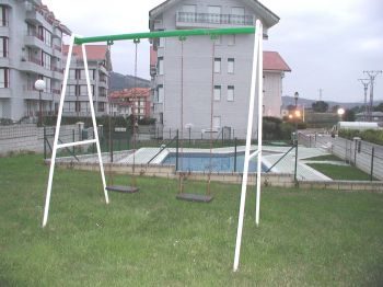 APARTAMENTO CON GARAJE Y PISCINA (1)
