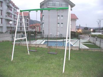 APARTAMENTO CON GARAJE Y PISCINA