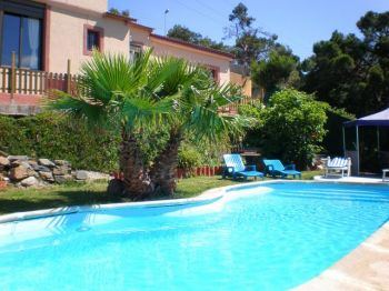 CASA CON PISCINA VISTA MAR