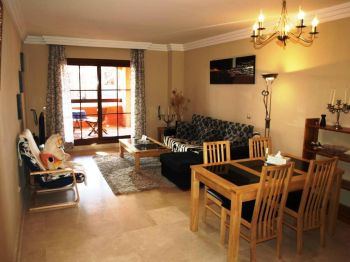 Se alquila apartamento en Benahavis (2)