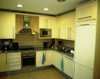 Se alquila apartamento en Benahavis (3)