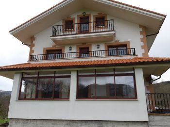 casa con jardin independiente (1)