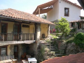 Casa rural Debodes Llanes