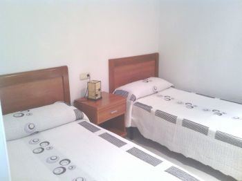 Apartamento- Bajo junto al mar (4)