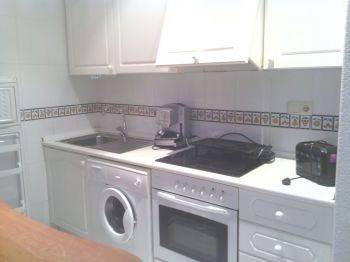 Apartamento- Bajo junto al mar (5)