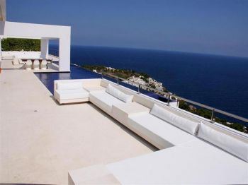 Espectacular y minimalista villa (4)