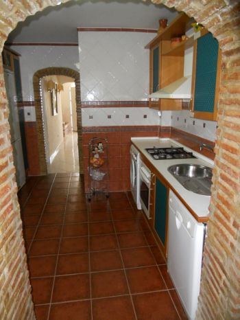 Adosado amplio con jardín (2)