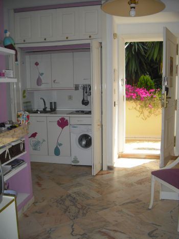 Marbella amplio estudio excelente playa (4)