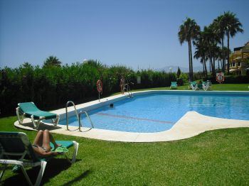 Marbella amplio estudio excelente playa (5)