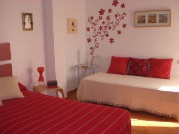DORMITORIO DOS CAMAS