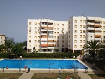 piscina comunitaria