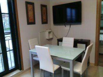 Zona comedor, salón