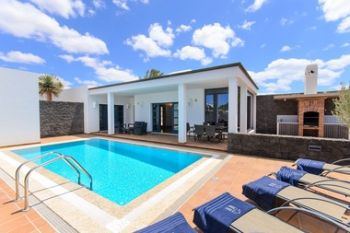 VILLAS MAMMA MIA